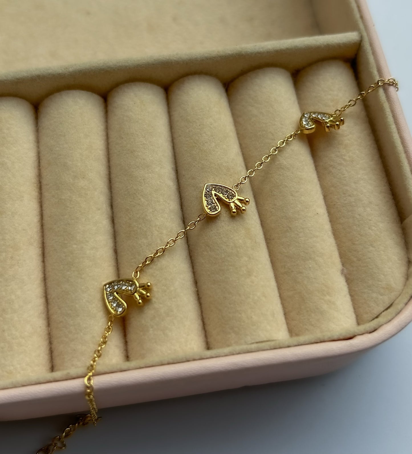 Regal Hearts Bracelet