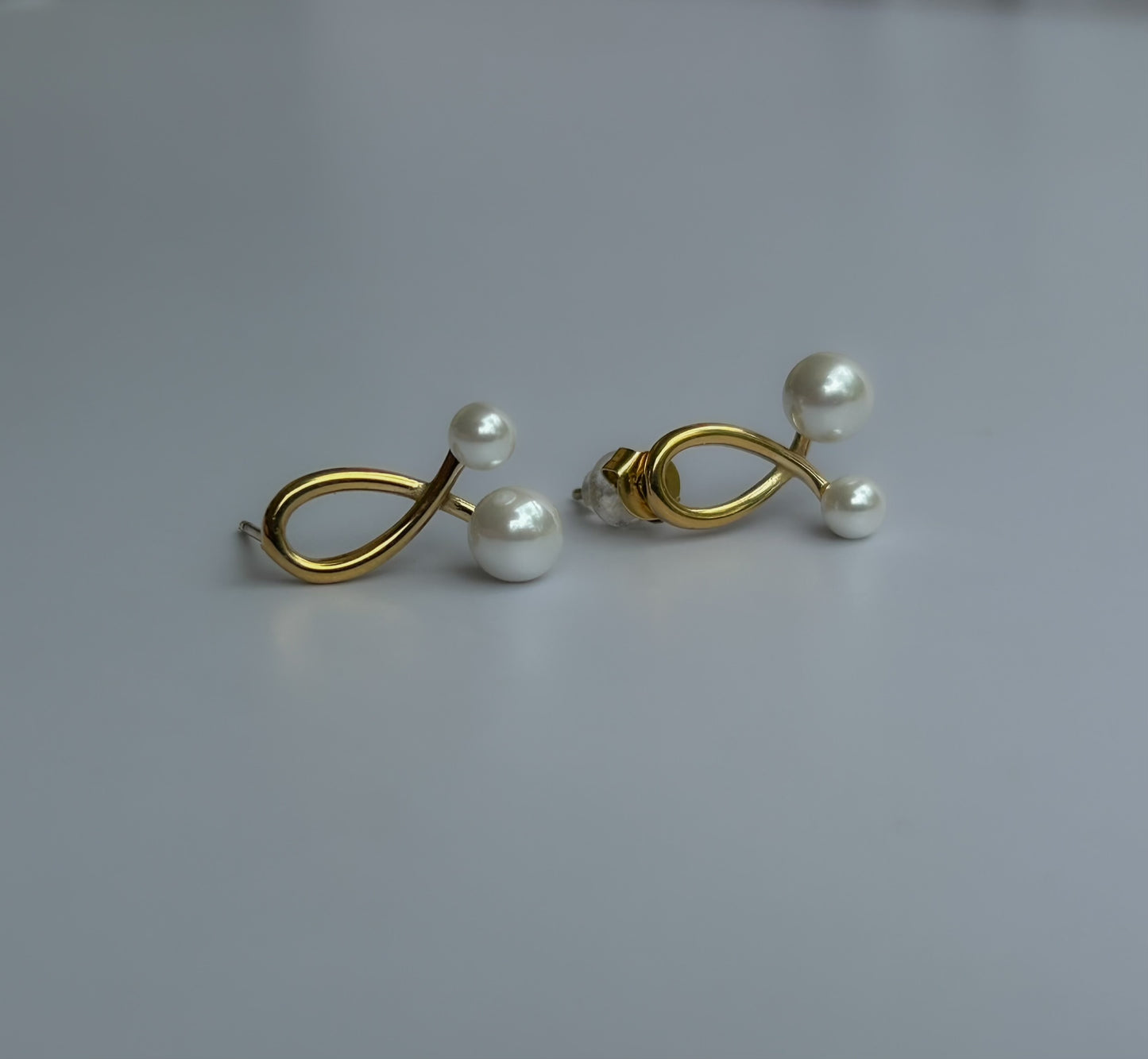 Orlina Studs