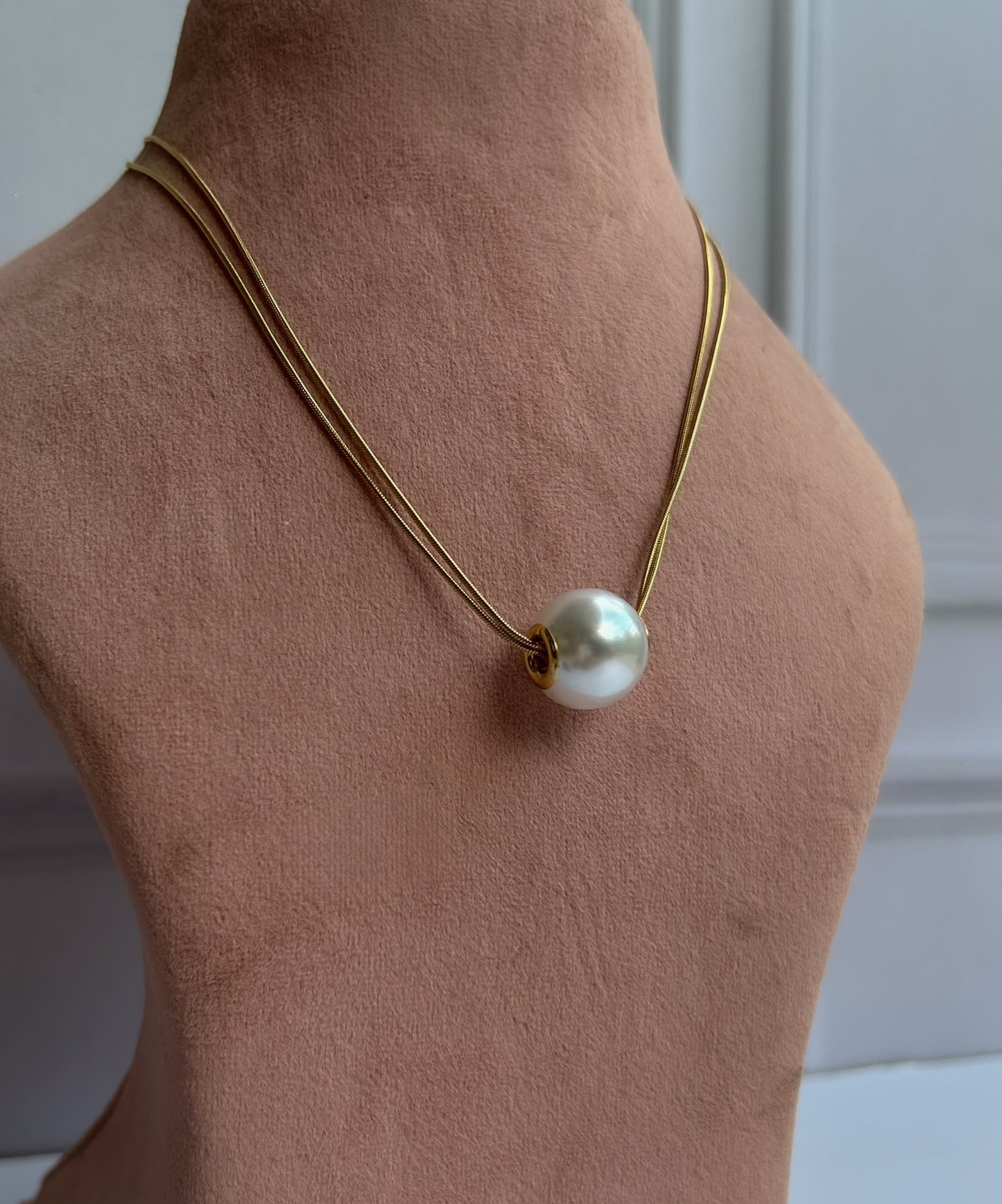 Ivory Pearl Necklace