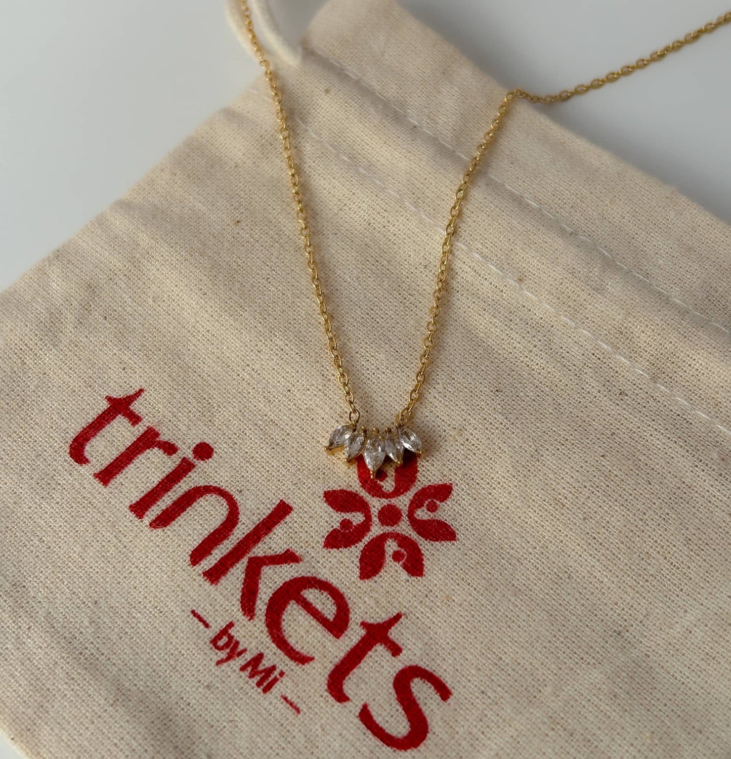 Queen’s Grace Necklace