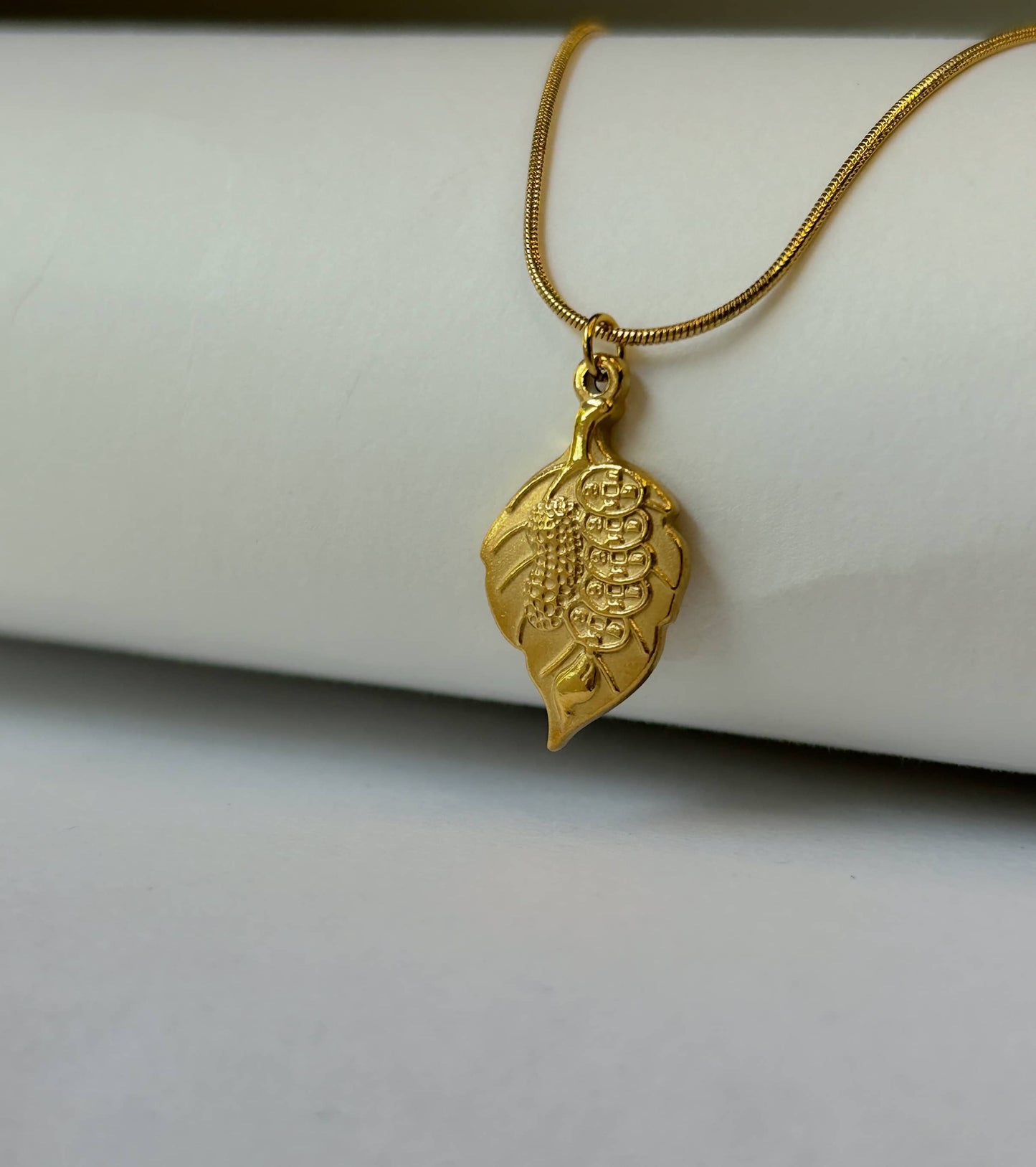 Majestic Leaf Necklace
