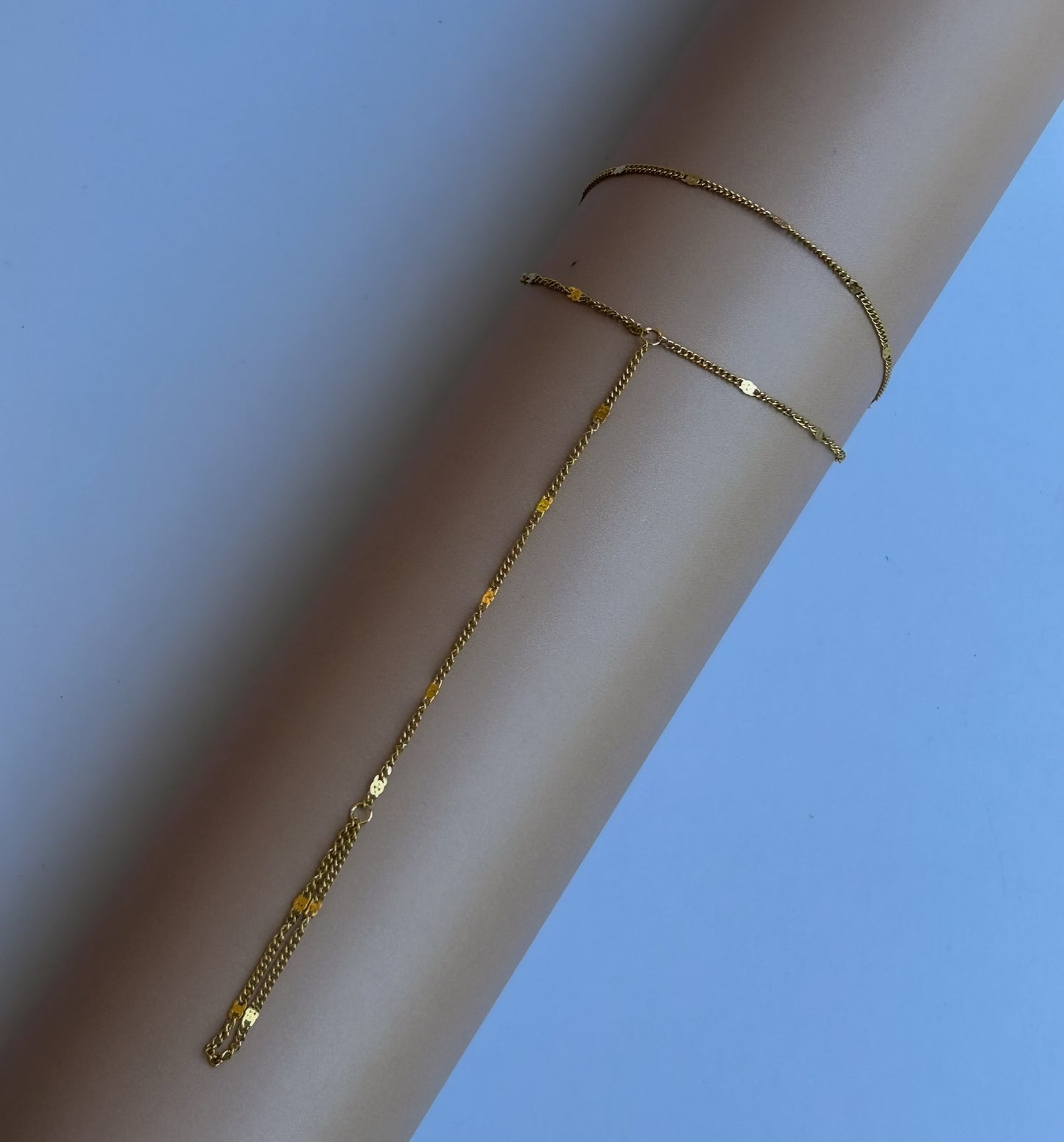 Serene Handchain