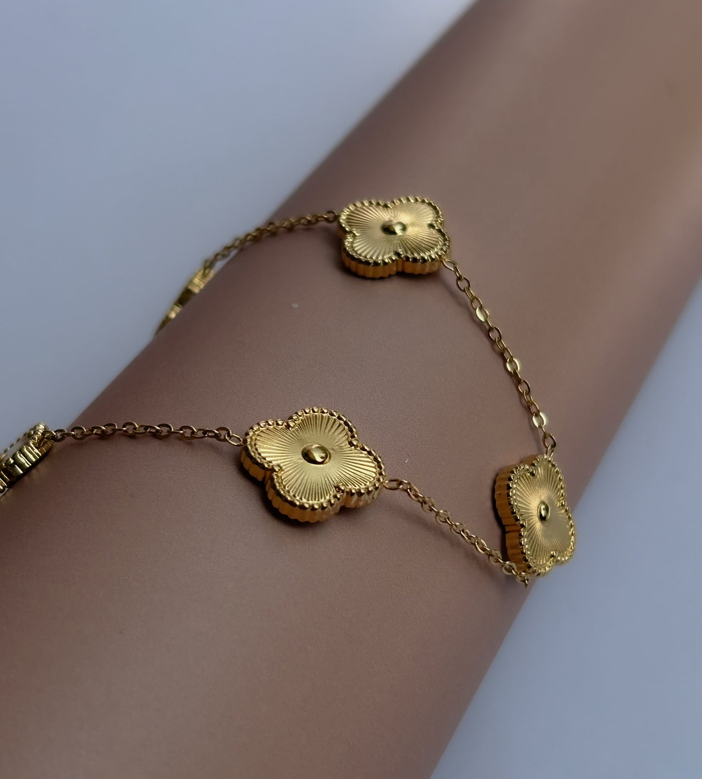 Fayra Necklace