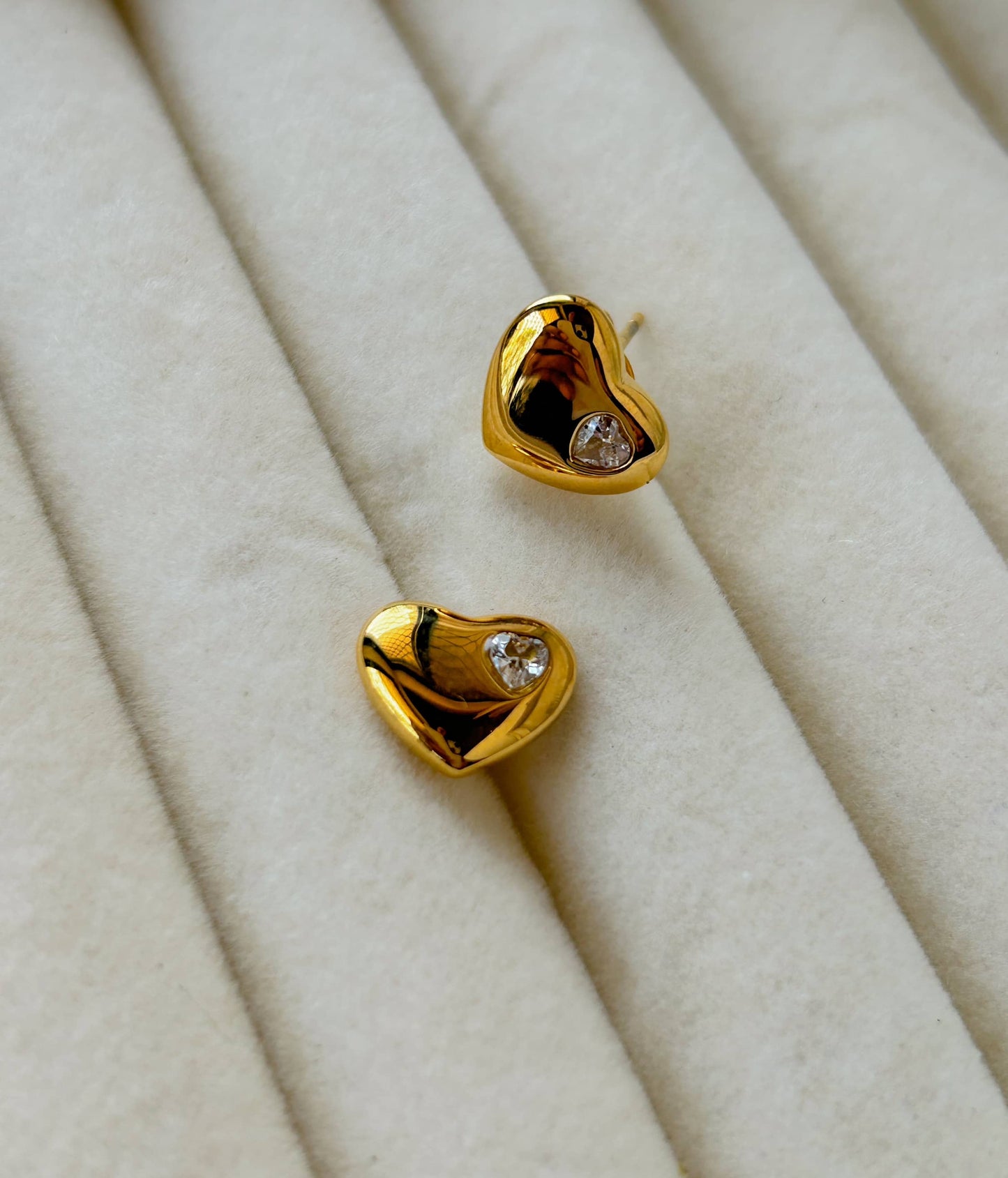 Meli Studs