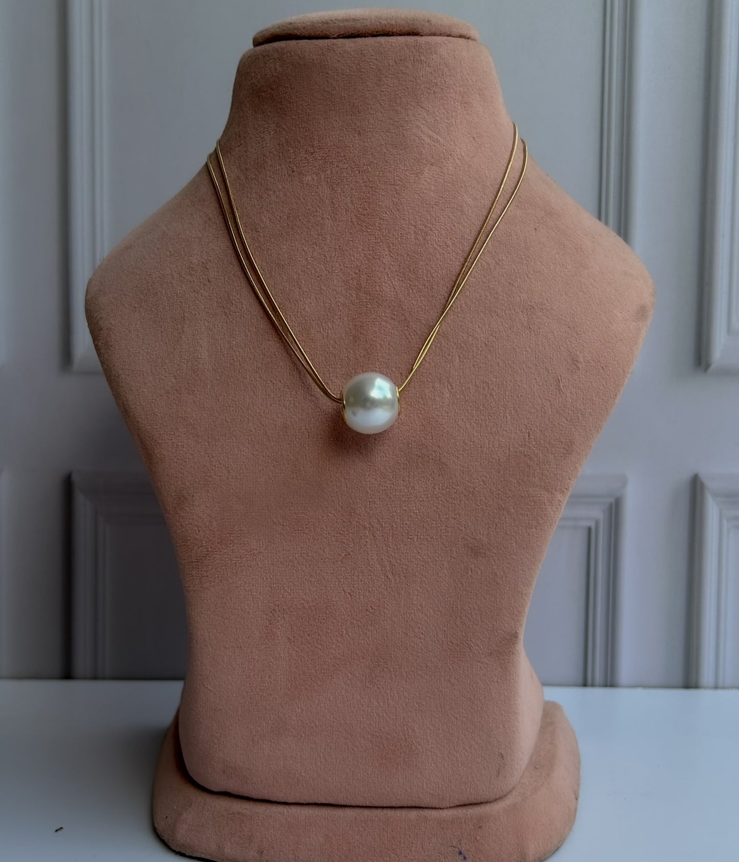 Ivory Pearl Necklace