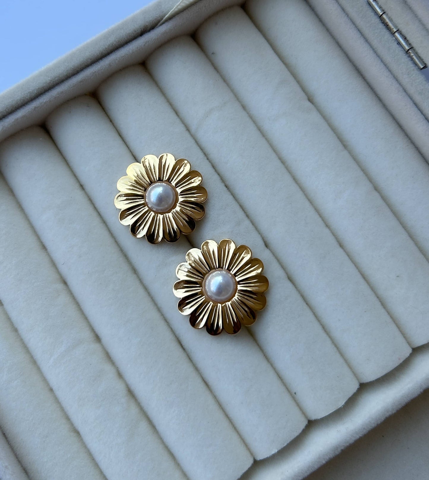 Sunflower Studs