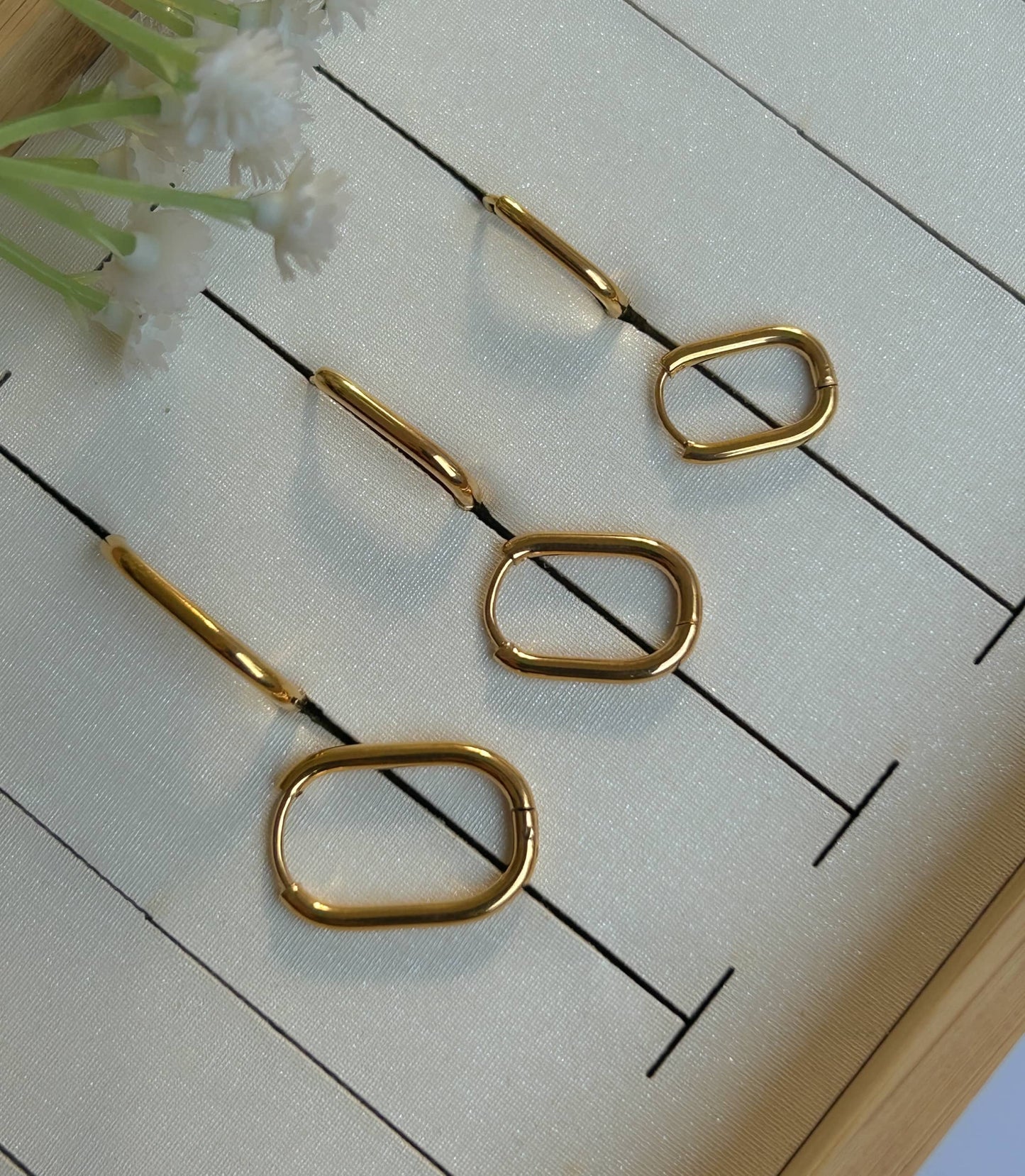 Luxe Loops (Pair)