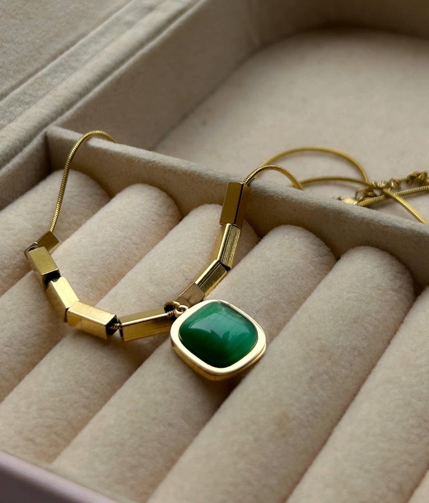 Green Aura Necklace