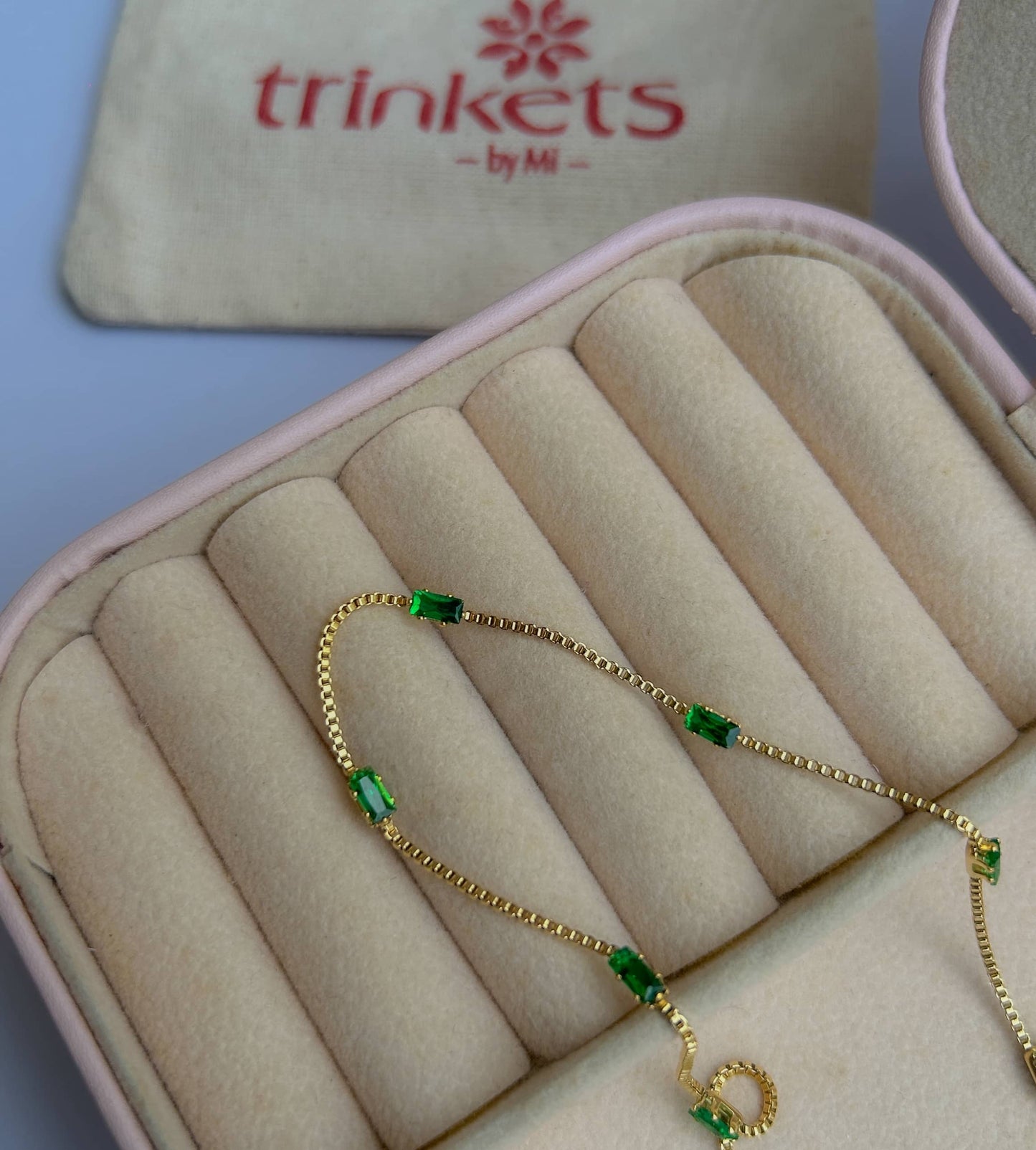 Olive Aura Necklace