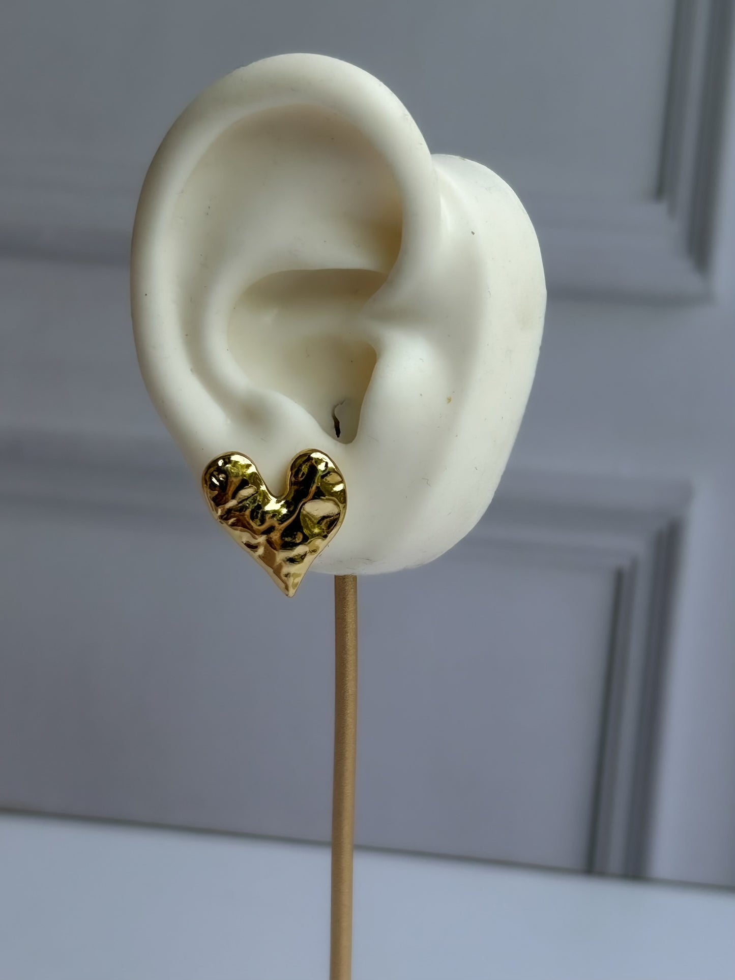 Snuggle Studs