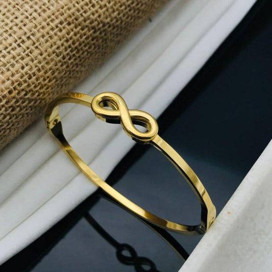 Infinity Band