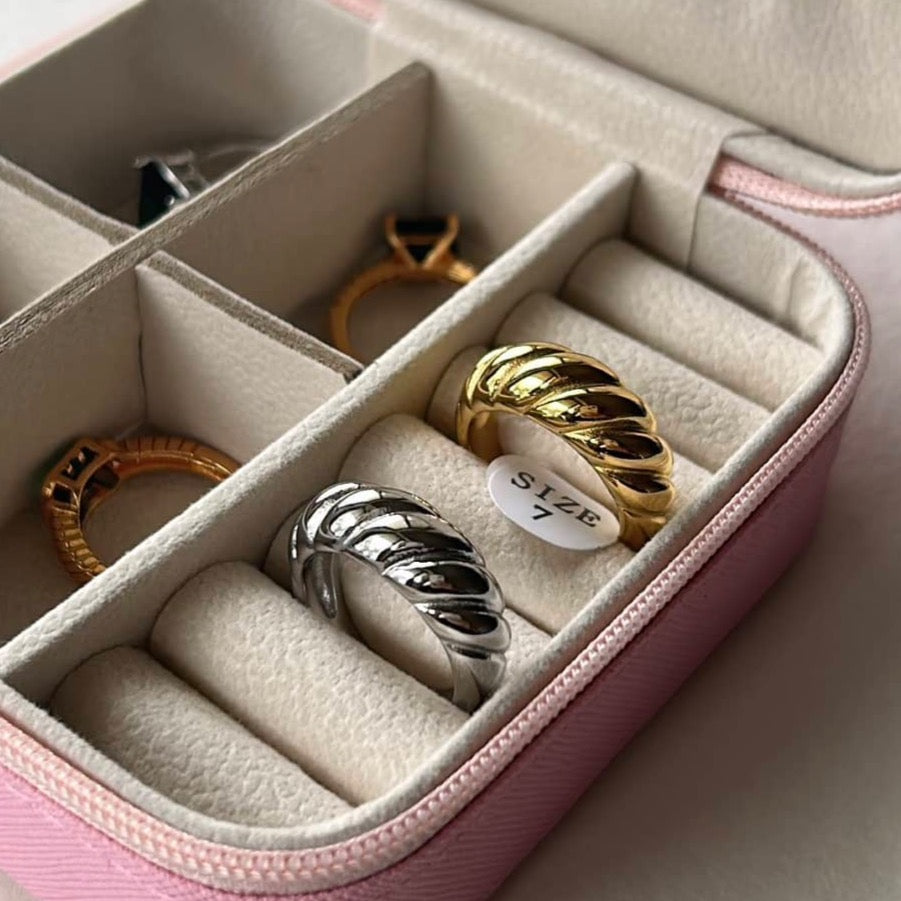 Croissant Ring