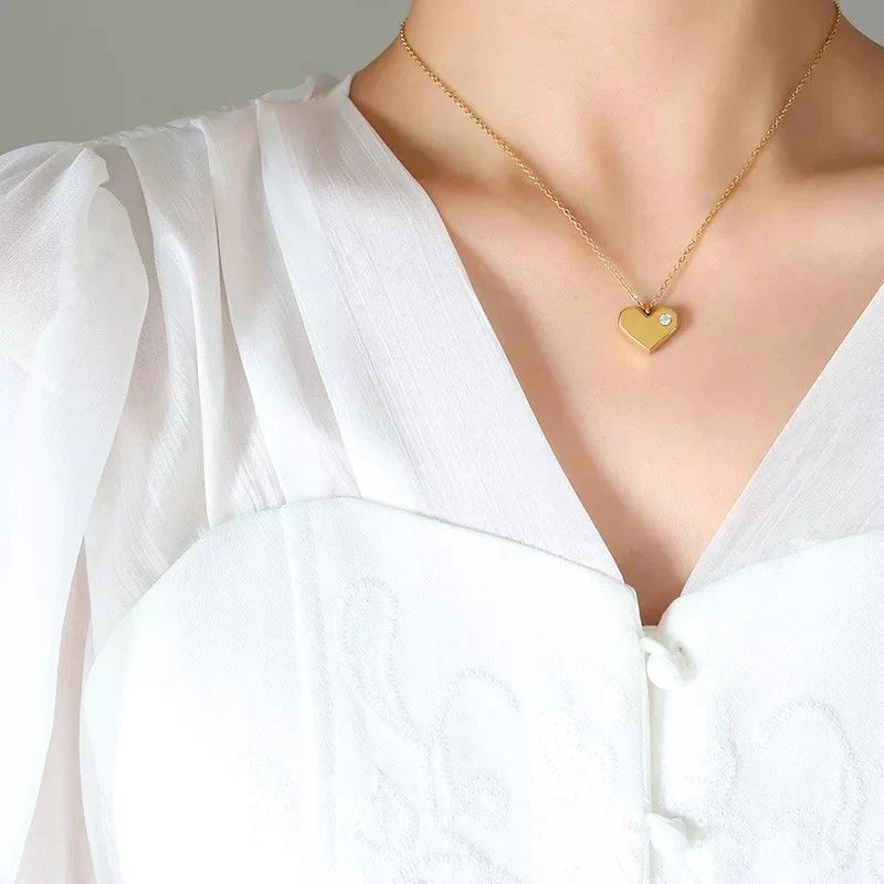 Eros Necklace