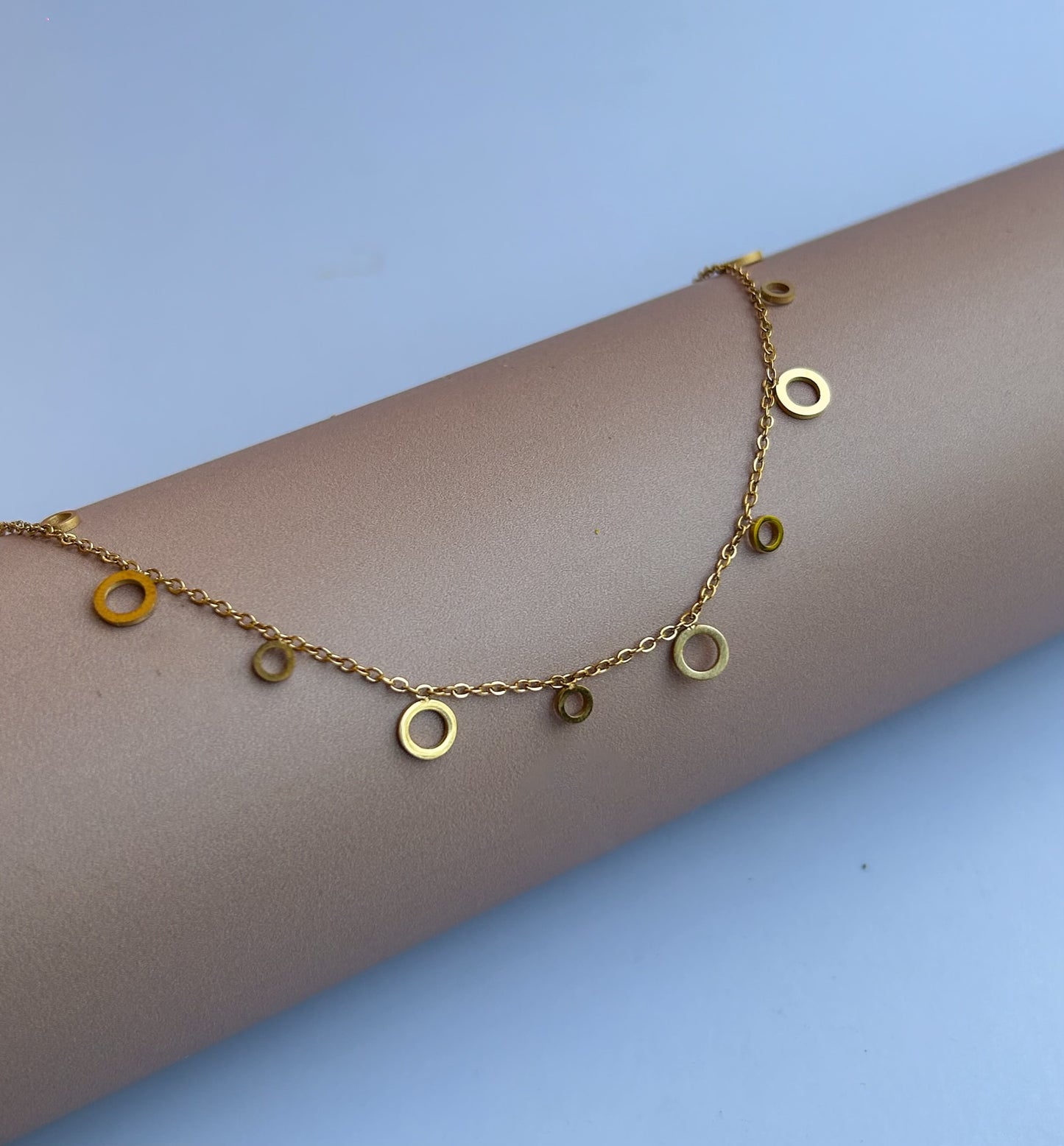 Aura Loop Necklace