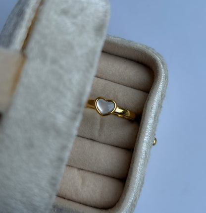 Heartelle Ring