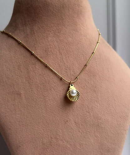 Pearl Shell Necklace