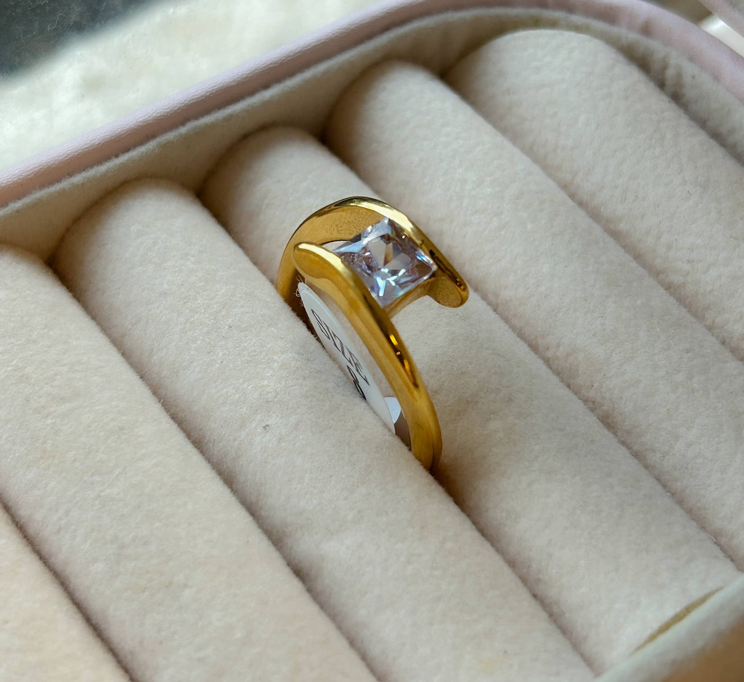 Crystal Ring