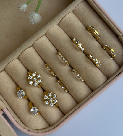 Tiny Treasure Huggies