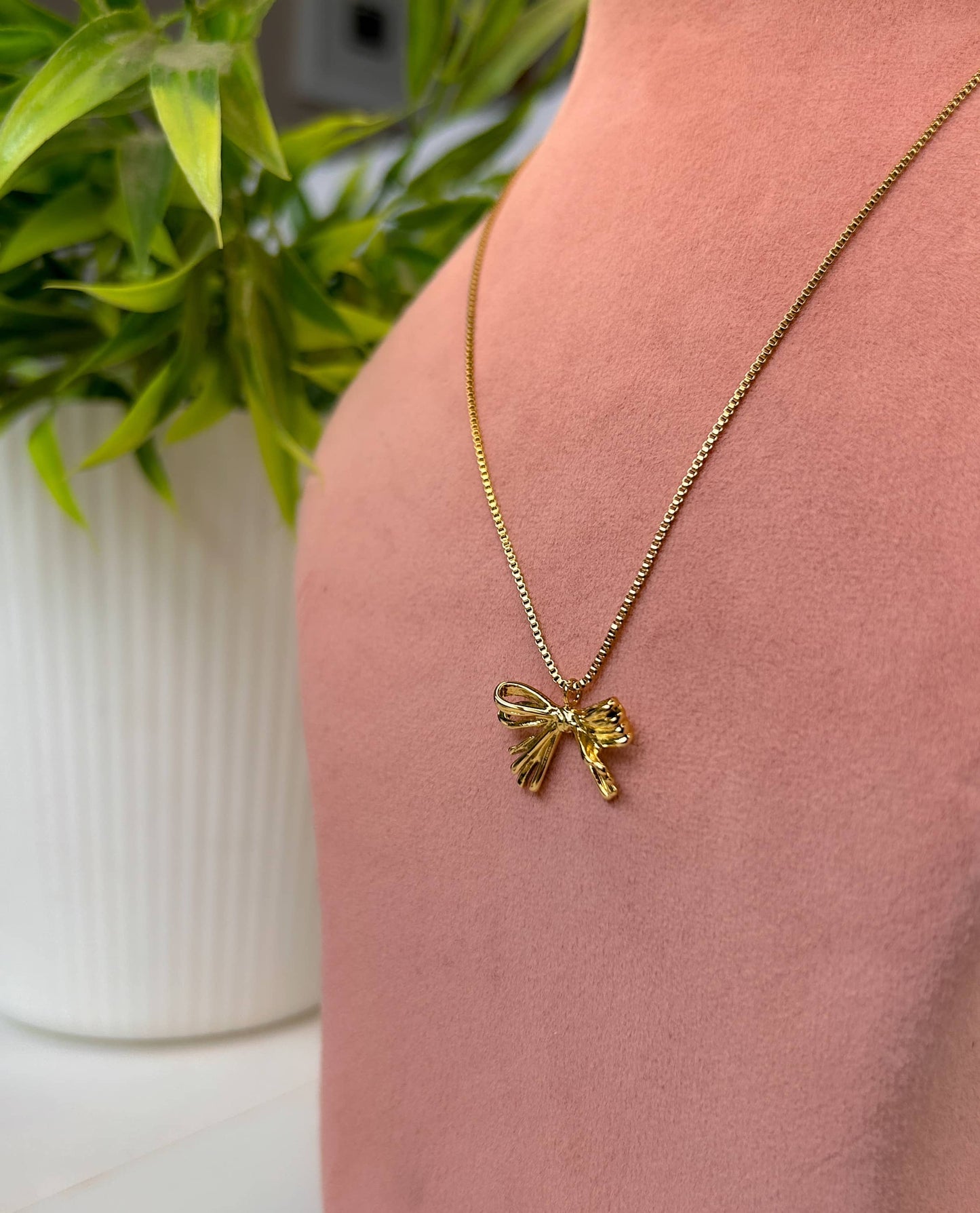 Bow Charm Necklace