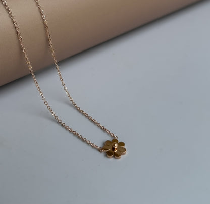 Petalwish Necklace ( Rosegold)