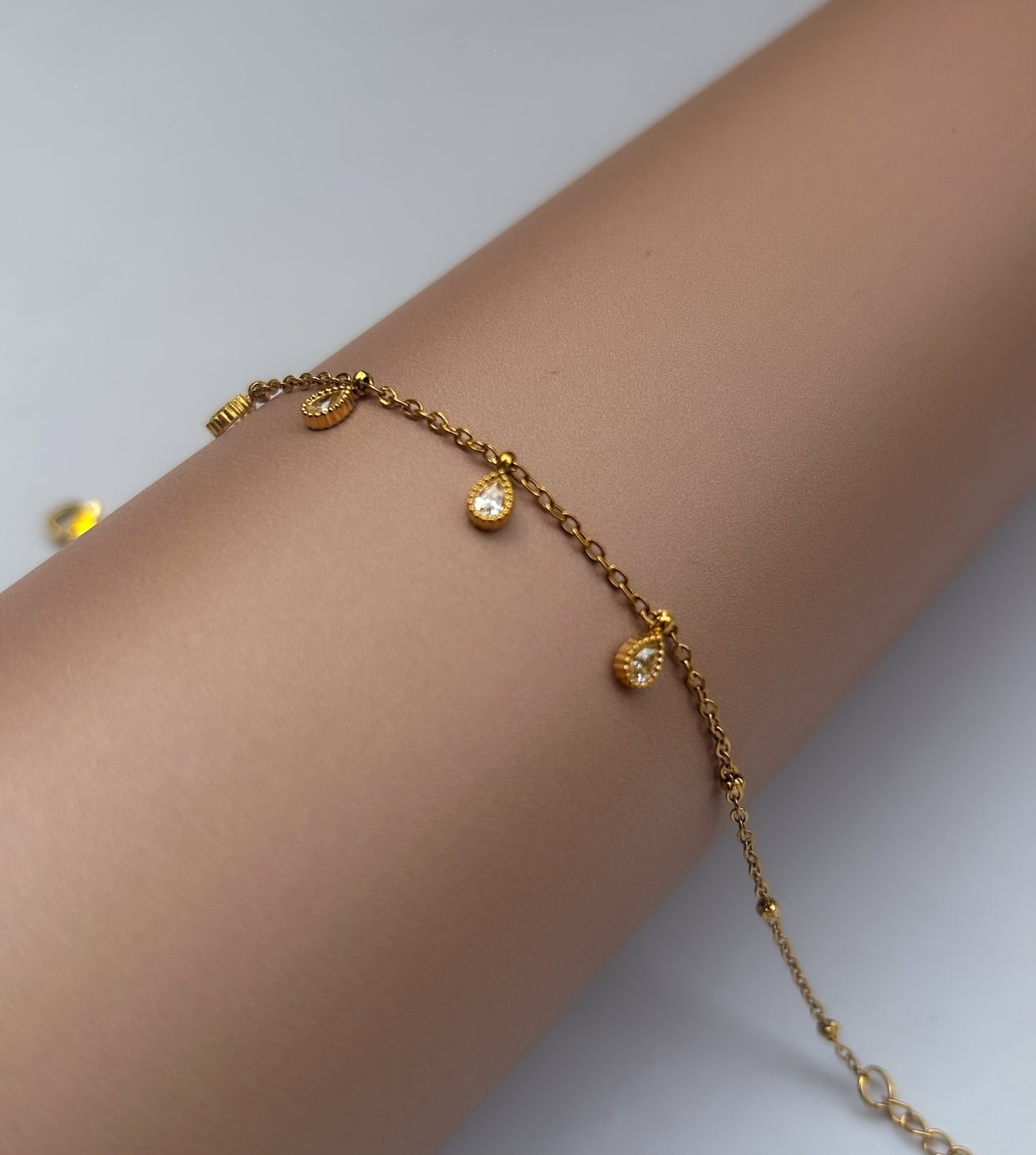 Mira Bracelet