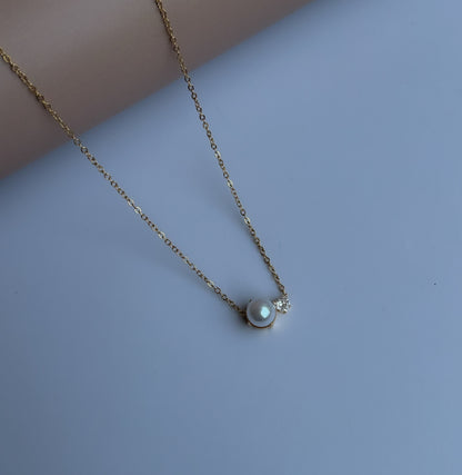 Pearl Dust Necklace