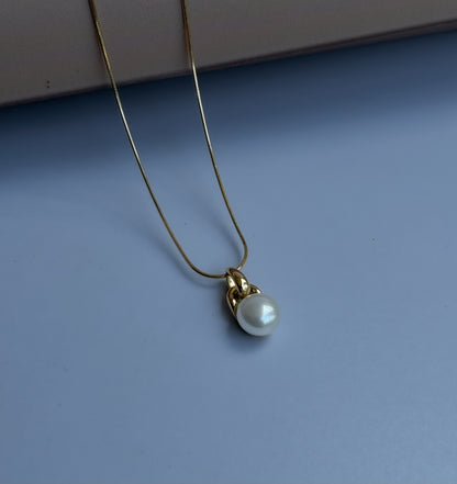 Mira Necklace
