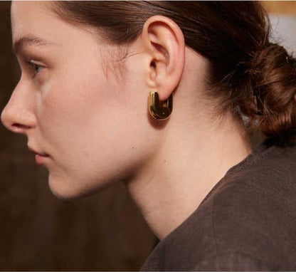 Bold Arch Hoops