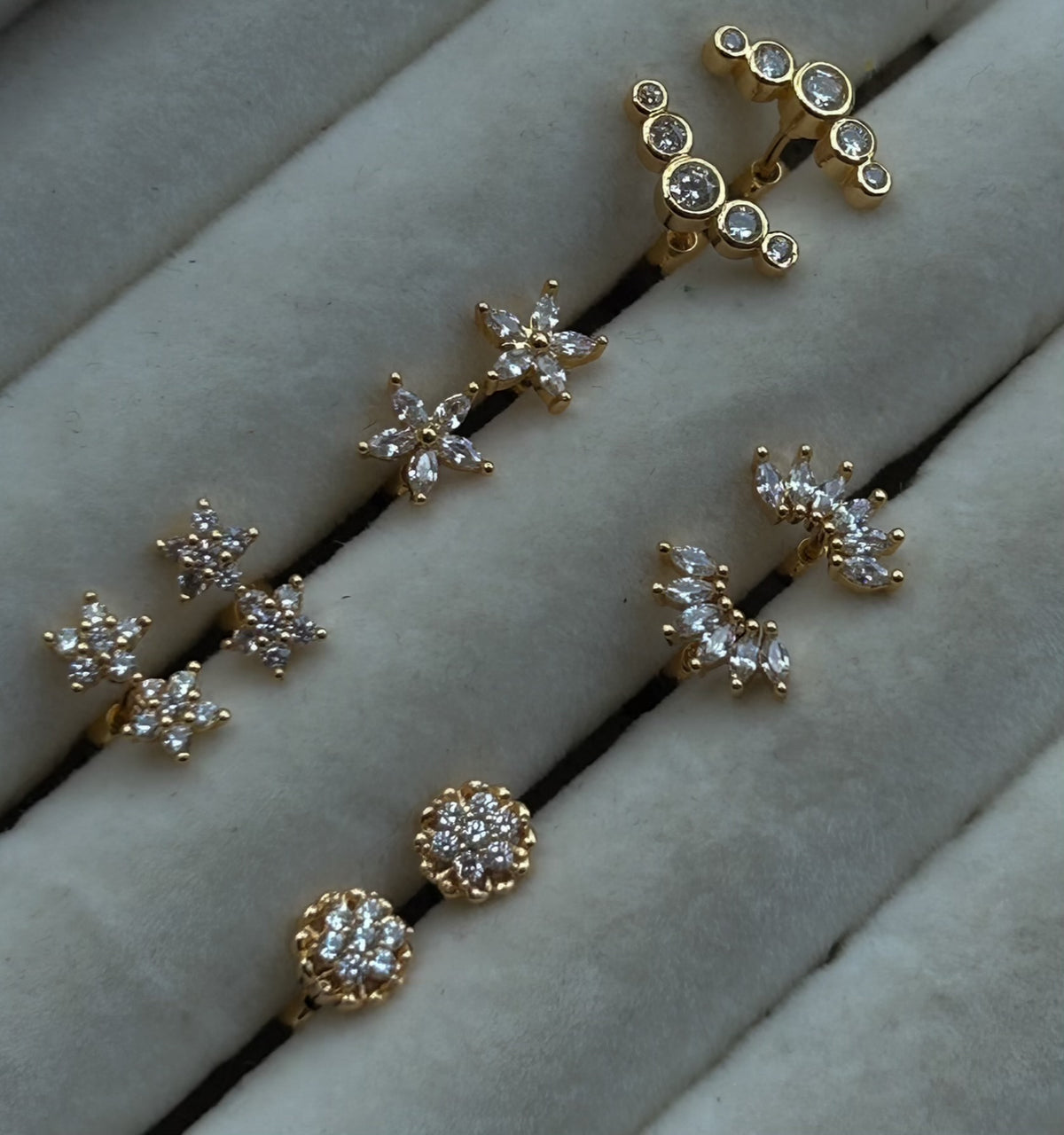 Dainty Dots Collection