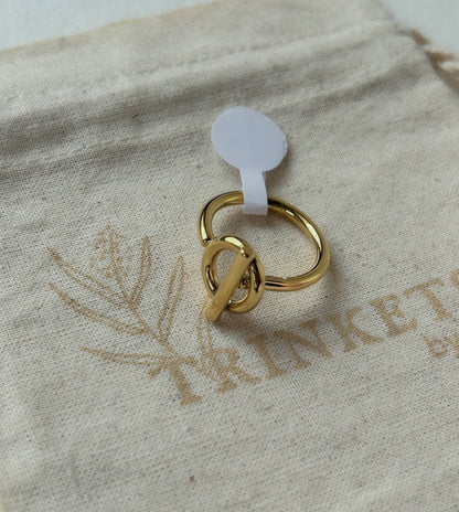 Nellie Ring