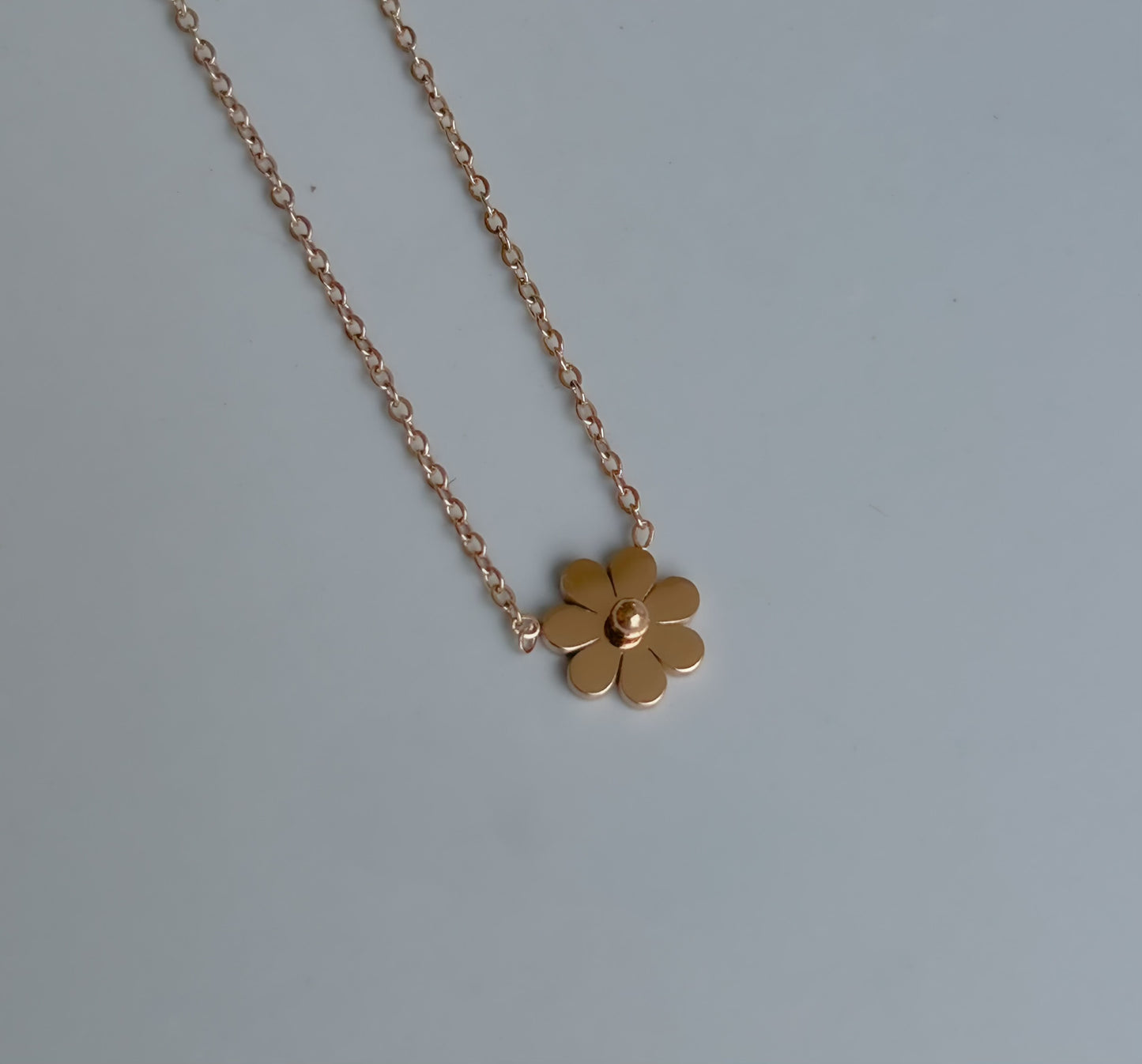 Petalwish Necklace ( Rosegold)