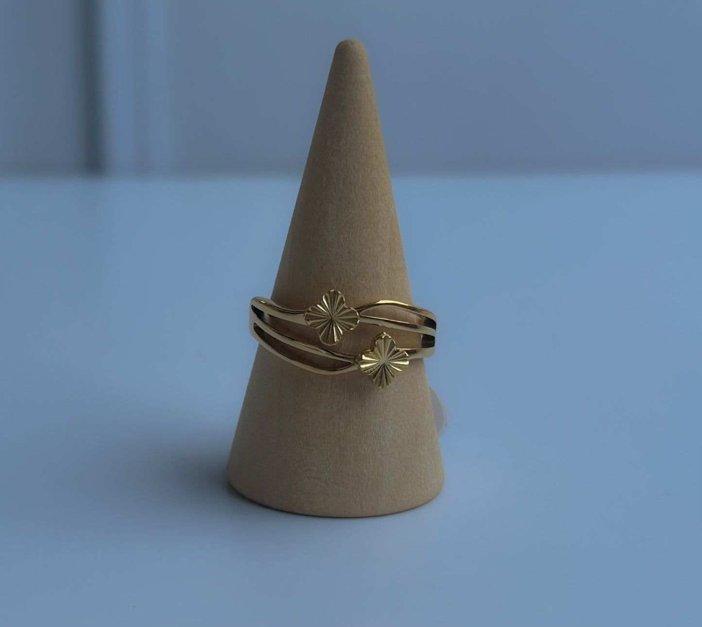 Blume Ring