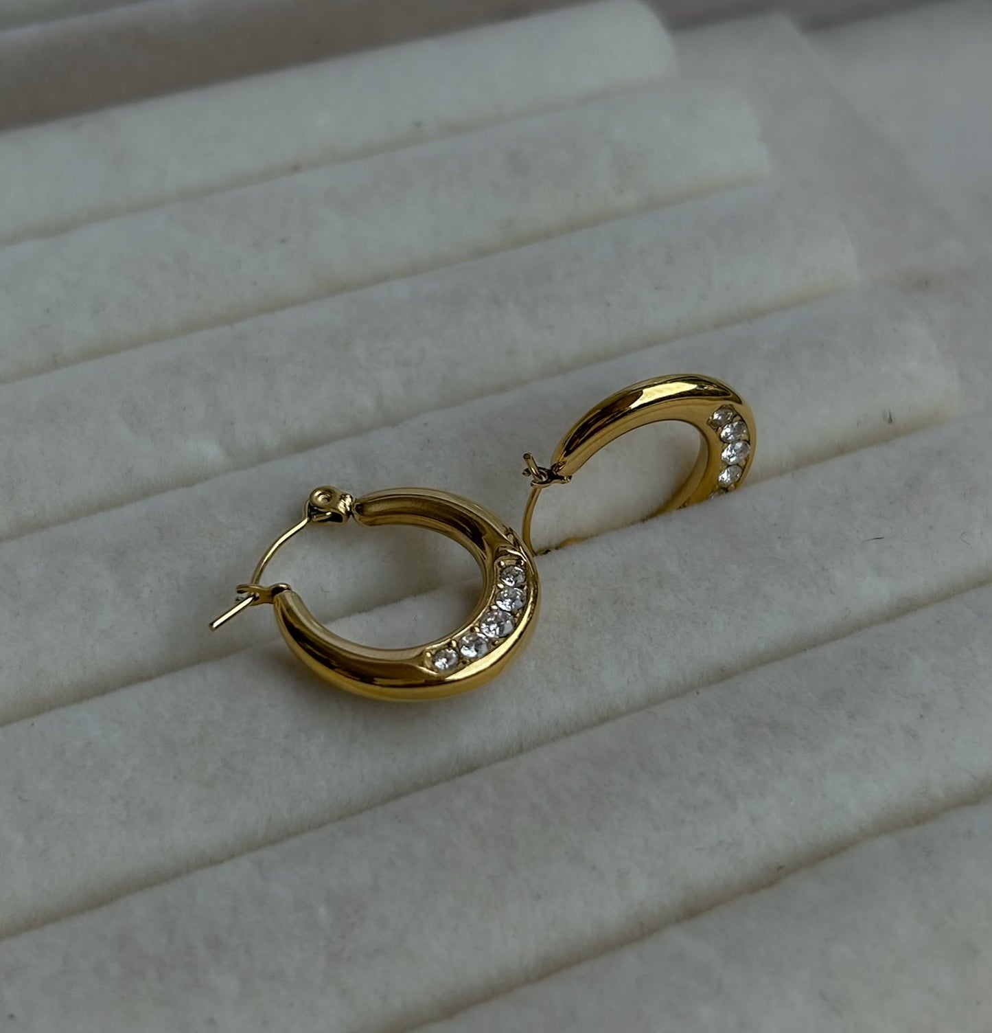 Cassie Hoops