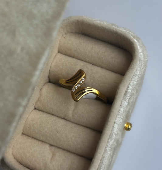 Oro Muse Ring