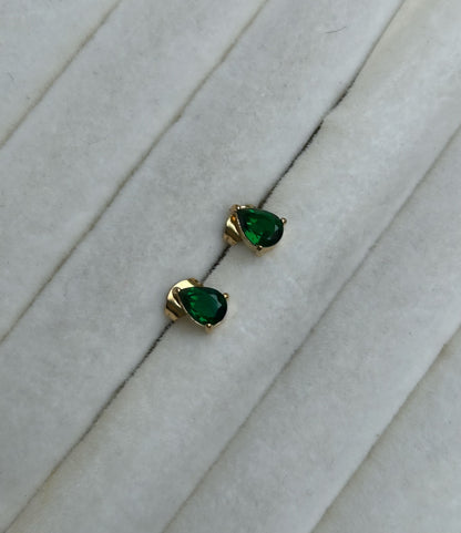 Clarity Studs
