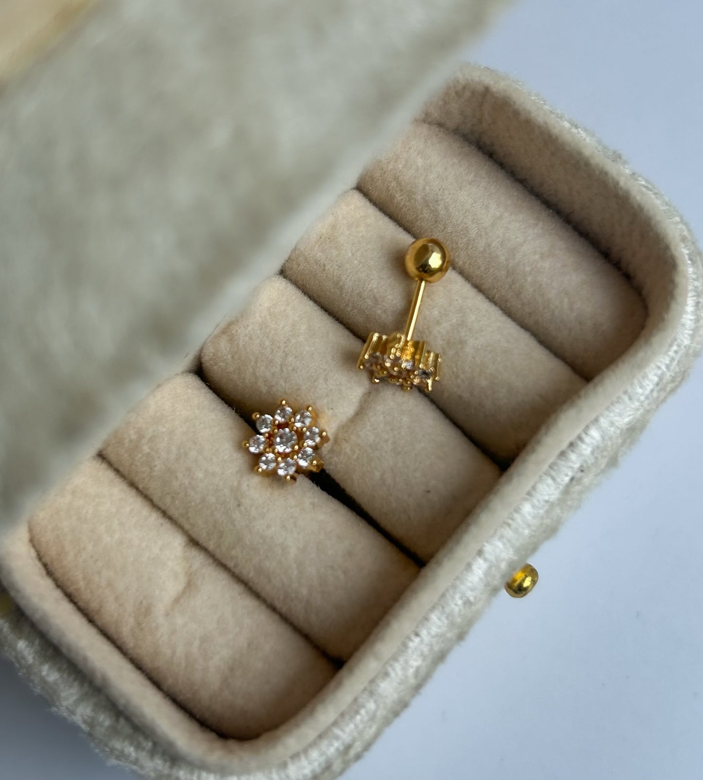 Dainty Dots Collection