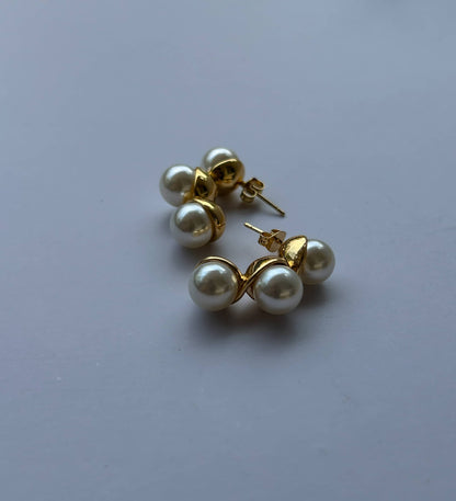Breeze Studs