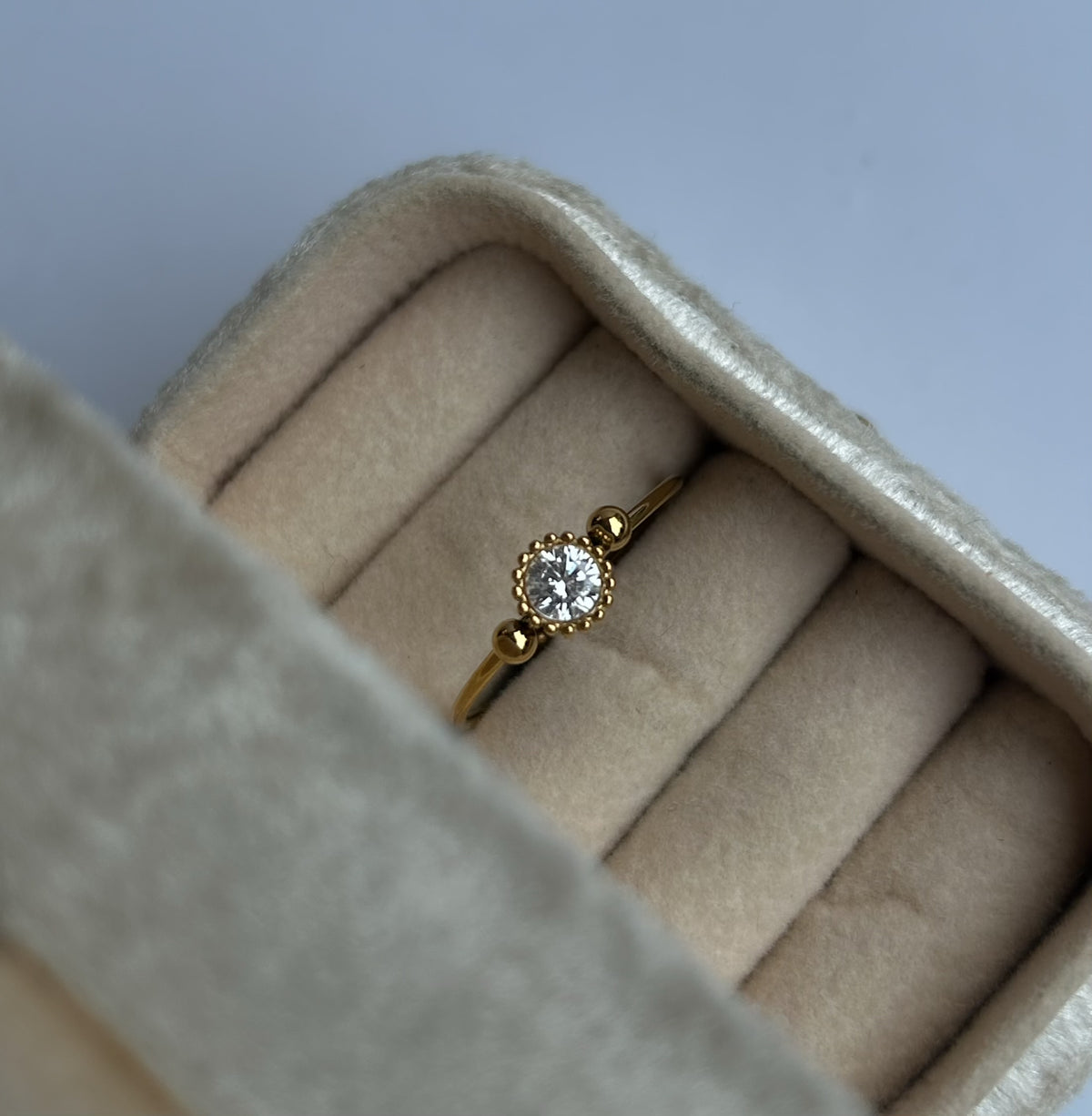 The Classic Ring