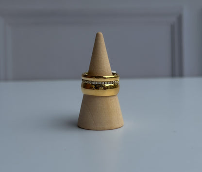 Cleo Band Ring