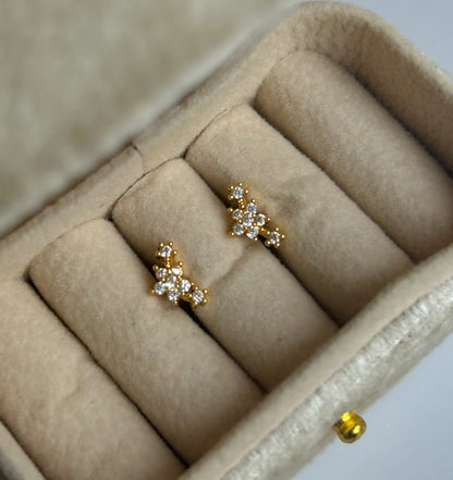 Dainty Dots Collection