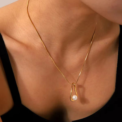 Sol Drop Necklace
