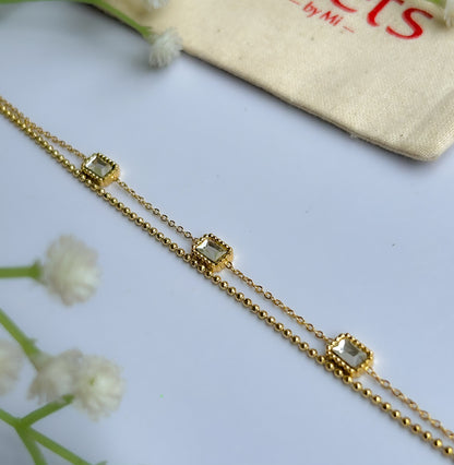 Mystic White Bracelet