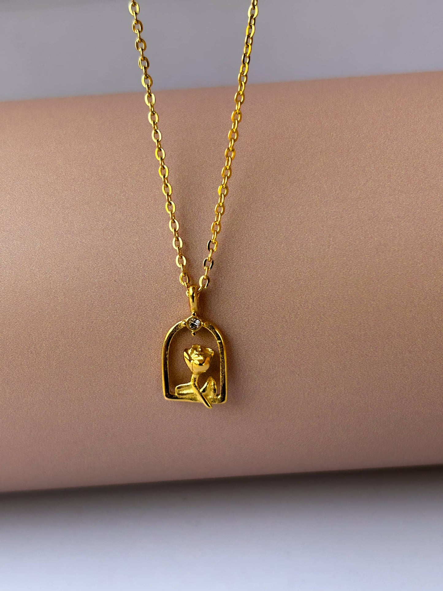 Vintage Rose Necklace