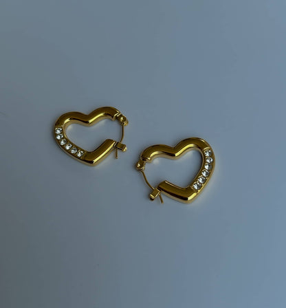 Lovelisse Hoops