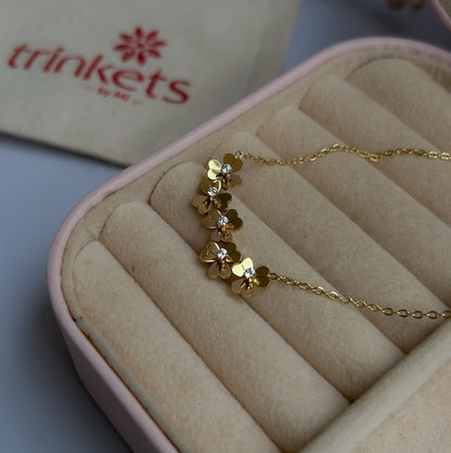 Crush Petal Necklace