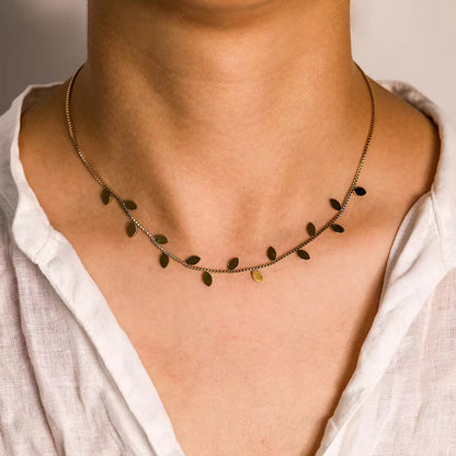 Leafline Necklace