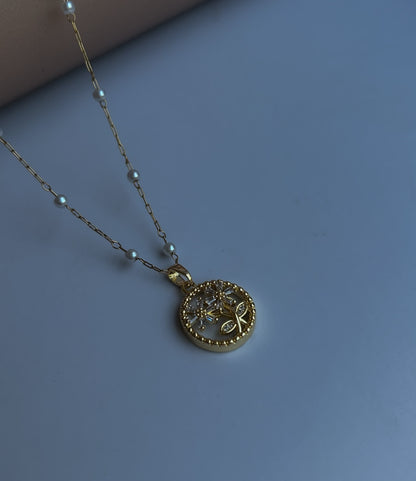 Daisy Dusk Necklace