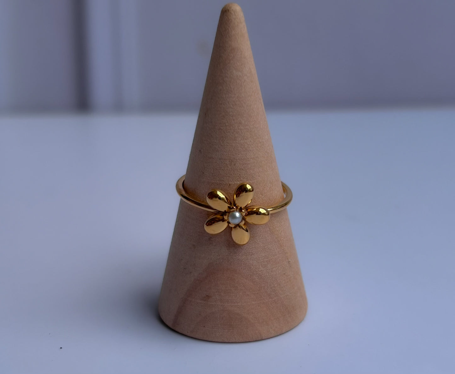 Golden Flora Ring
