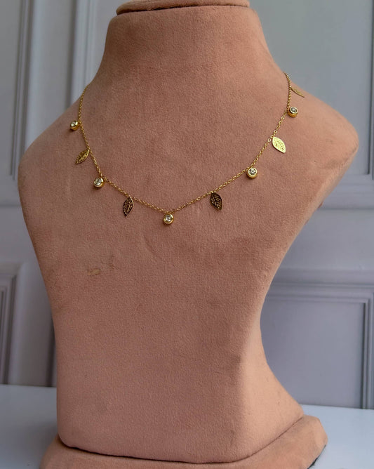 Petite Flora Necklace