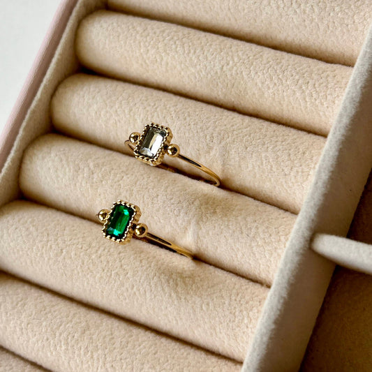Almas Ring